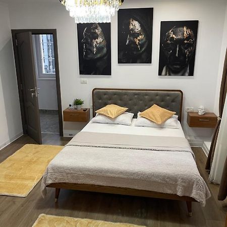 Meta Port Apart Timisoara Luaran gambar